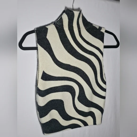 ZARA Jacquard Zebra Knit Top Wavy Stripe Sleeveless Turtleneck Vest 90s Retro - Picture 5 of 8